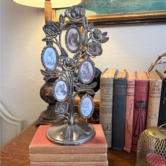 Vintage Silver Photo Tree with Roses - Picture 16 of 17